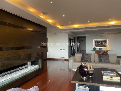 Apartamento de 4 alcobas en venta en Montearroyo Usaquen, Bogotá, 350 m² · foto 2 de 20
