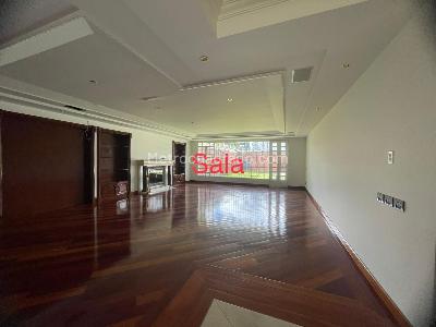 Casa de 4 alcobas en venta en Santa Ana Oriental, Bogotá, 700 m² · foto 2 de 20