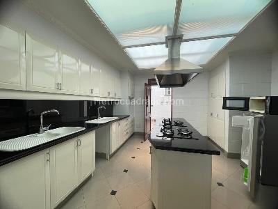 Casa de 4 alcobas en venta en Santa Ana Oriental, Bogotá, 700 m² · foto 10 de 20