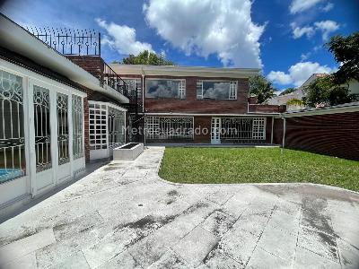 Casa de 4 alcobas en venta en Santa Ana Oriental, Bogotá, 700 m² · foto 13 de 20