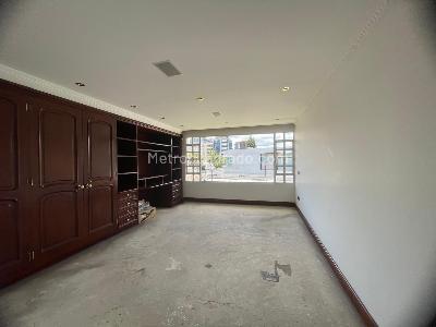 Casa de 4 alcobas en venta en Santa Ana Oriental, Bogotá, 700 m² · foto 19 de 20