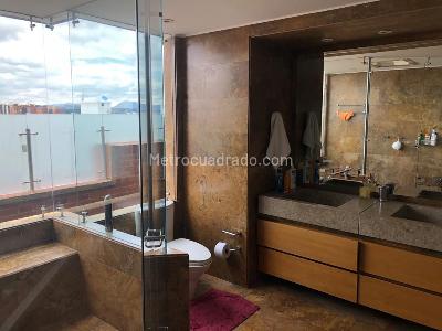 Apartamento en venta en Santa Barbara Central, Bogotá · foto 15 de 20
