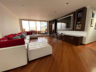 Apartamento en venta en Santa Barbara Central, Bogotá · foto 9 de 20