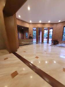Apartamento de 3 alcobas en venta en La Cabrera, Bogotá, 285 m² · foto 15 de 20