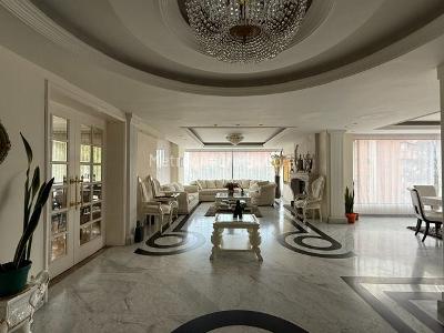 Apartamento de 4 alcobas en venta en Montearroyo, Bogotá, 343 m² · foto 2 de 20