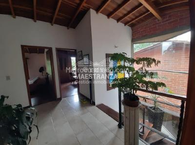 Casa de 4 alcobas en venta en Vereda Las Lomitas, Sabaneta, 214 m² · foto 4 de 19
