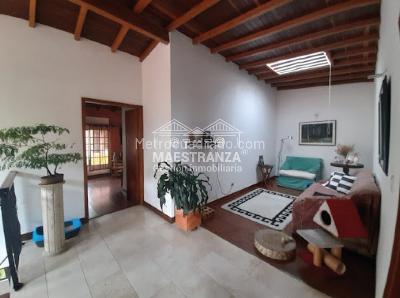 Casa de 4 alcobas en venta en Vereda Las Lomitas, Sabaneta, 214 m² · foto 10 de 19