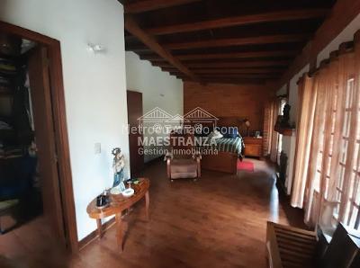 Casa de 4 alcobas en venta en Vereda Las Lomitas, Sabaneta, 214 m² · foto 13 de 19