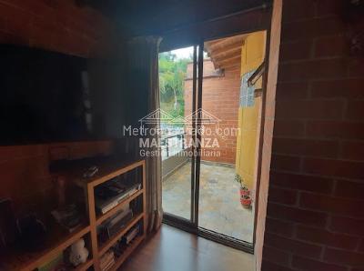 Casa de 4 alcobas en venta en Vereda Las Lomitas, Sabaneta, 214 m² · foto 18 de 19