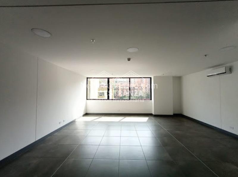 Oficina en Arriendo, Envigado, Envigado - Mehr