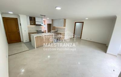 Apartamento de 3 alcobas en venta en El Poblado, Medellín, 102 m² · foto 4 de 17