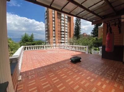 Casa de 4 alcobas en venta en Las Palmas, Medellín, 554 m² · foto 13 de 20