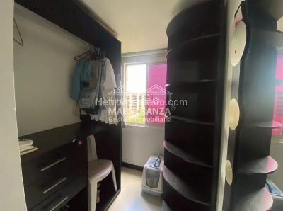 Casa de 4 alcobas en venta en Las Palmas, Medellín, 554 m² · foto 14 de 20