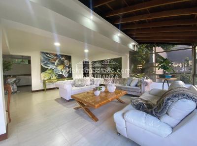 Casa de 5 alcobas en venta en La Calera, Medellín, 477 m² · foto 8 de 20