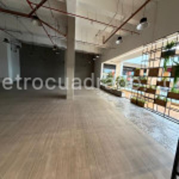 Local Comercial en Arriendo, Loma De Las Brujas, Envigado - Vista 2