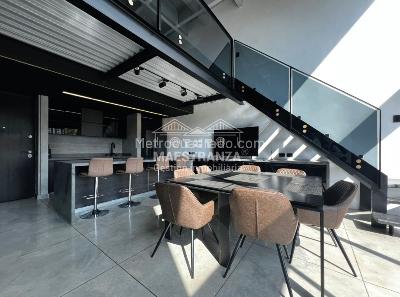 Apartaestudio en venta en Astorga, Medellín, 121 m² · foto 3 de 8