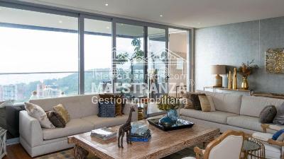 Apartamento en venta en Altos Del Poblado, Medellín · foto 2 de 17
