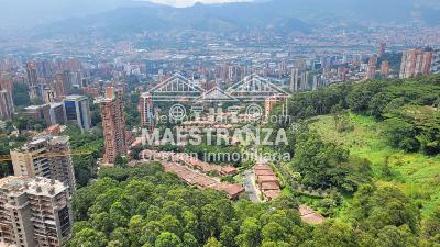 Apartamento en venta en Altos Del Poblado, Medellín · foto 9 de 17