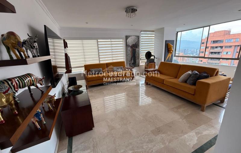 Elegant 3BR Apartment in Loma De Los Parra - 7