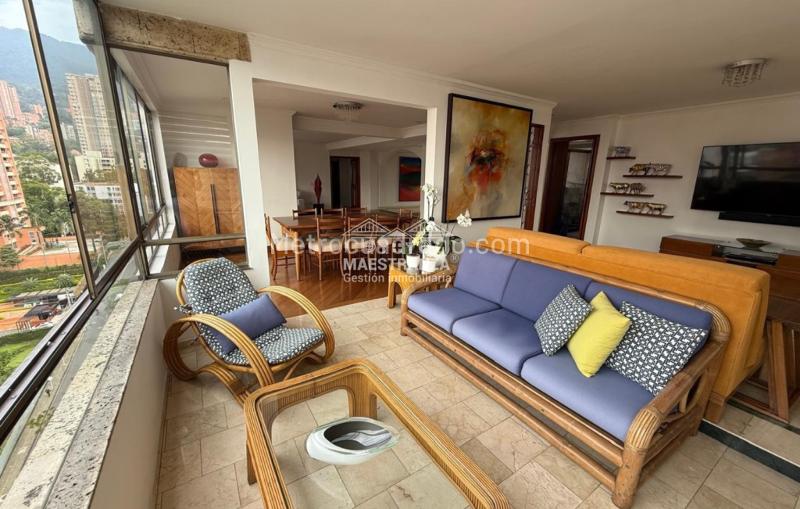 Elegant 3BR Apartment in Loma De Los Parra - 9