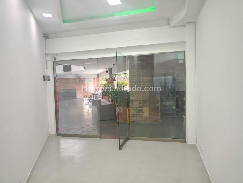 Local Comercial en Arriendo, Loma Del Escobero, Envigado - Widok 2