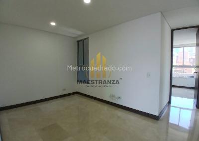 Apartamento de 3 alcobas en arriendo en Loma De Los Parra, Medellín, 136 m² · foto 14 de 20