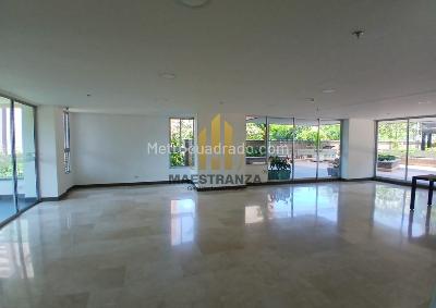 Apartamento de 3 alcobas en arriendo en Loma De Los Parra, Medellín, 136 m² · foto 17 de 20