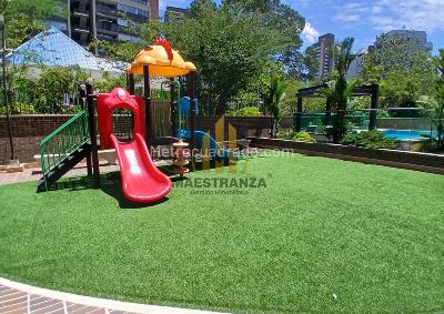 Apartamento de 3 alcobas en arriendo en Loma De Los Parra, Medellín, 136 m² · foto 18 de 20