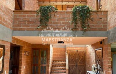 Casa de 5 alcobas en venta en Santa Elena, Medellín · foto 7 de 15