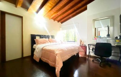Casa de 5 alcobas en venta en El Poblado, Medellín, 300 m² · foto 11 de 20