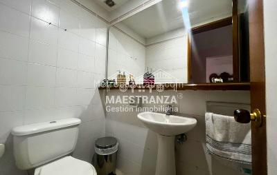 Casa de 5 alcobas en venta en El Poblado, Medellín, 300 m² · foto 16 de 20