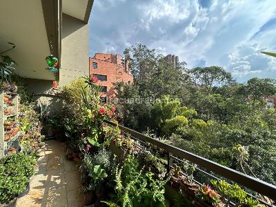 Apartamento de 3 alcobas en venta en El Poblado, Medellín, 135 m² · foto 13 de 20