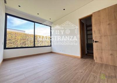 Casa de 4 alcobas en venta en Rio Negro, Rionegro, 465 m² · foto 14 de 20