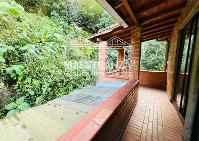 Casa de 4 alcobas en arriendo en El Salado, Envigado, 430 m² · foto 11 de 20