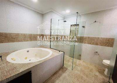 Casa de 4 alcobas en arriendo en El Salado, Envigado, 430 m² · foto 13 de 20