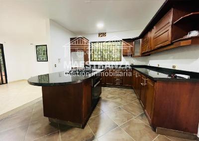 Casa de 4 alcobas en arriendo en El Salado, Envigado, 430 m² · foto 16 de 20