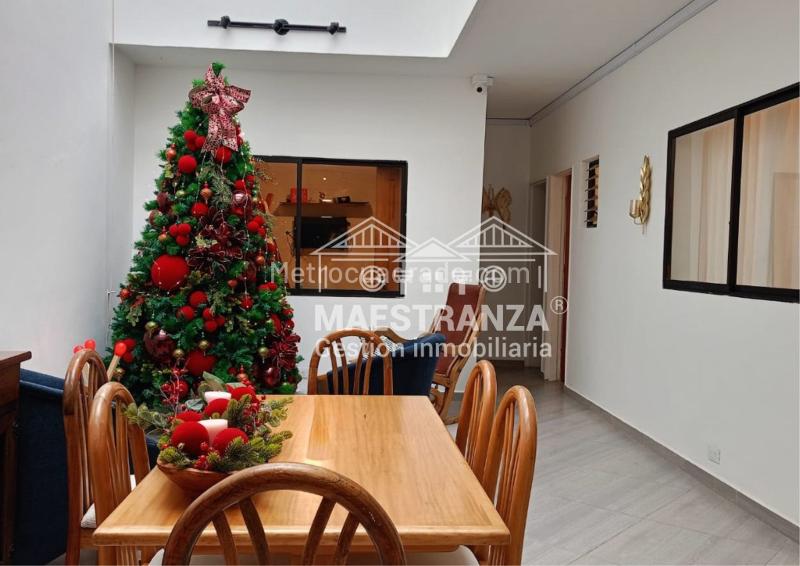 Versatile 4BR House in Laureles - 4