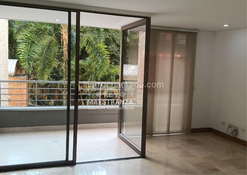 2BR Modern Apartment for Rent in El Poblado (Los Parra) - 5