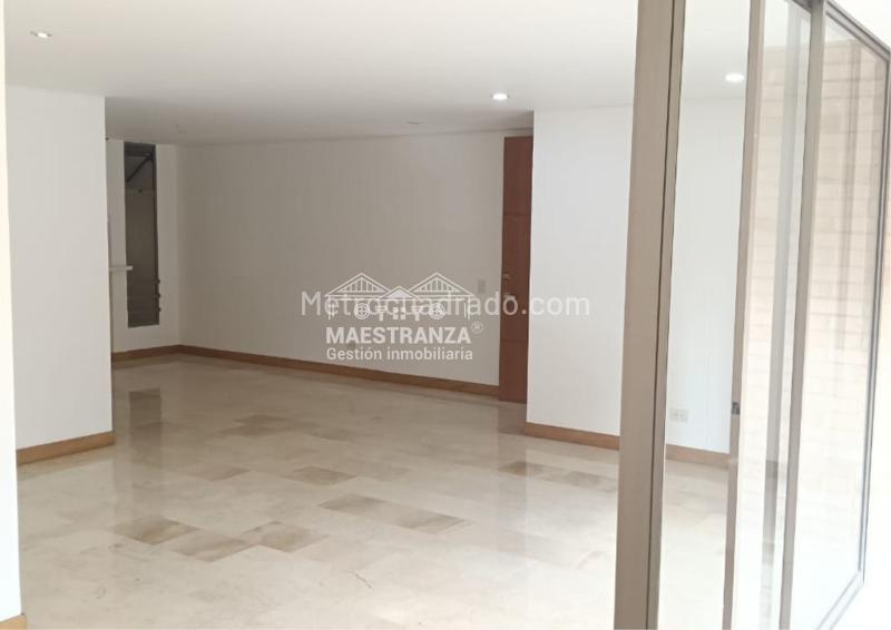 2BR Modern Apartment for Rent in El Poblado (Los Parra) - 6