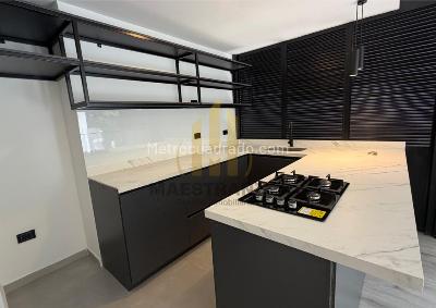 Apartamento de 4 alcobas en venta en Laureles, Medellín, 140 m² · foto 4 de 20