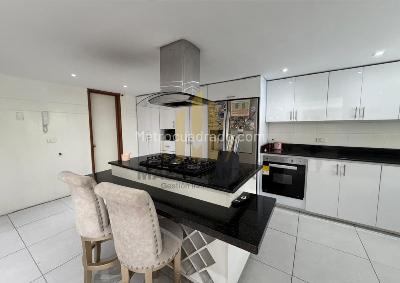 Casa de 4 alcobas en arriendo en El Poblado, Medellín, 400 m² · foto 4 de 20