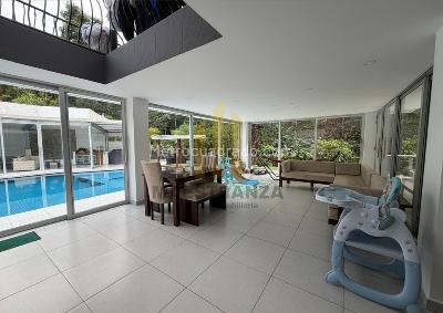 Casa de 4 alcobas en arriendo en El Poblado, Medellín, 400 m² · foto 9 de 20