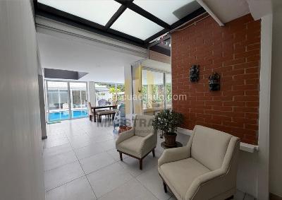 Casa de 4 alcobas en arriendo en El Poblado, Medellín, 400 m² · foto 10 de 20