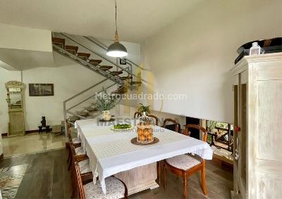 Casa en arriendo en El Poblado, Medellín · foto 3 de 18