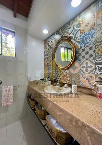Casa en arriendo en El Poblado, Medellín · foto 9 de 18
