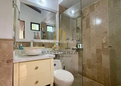 Casa en arriendo en El Poblado, Medellín · foto 10 de 18