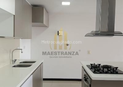 Apartamento de 3 alcobas en venta en Loma De Las Brujas, Envigado, 150 m² · foto 8 de 20