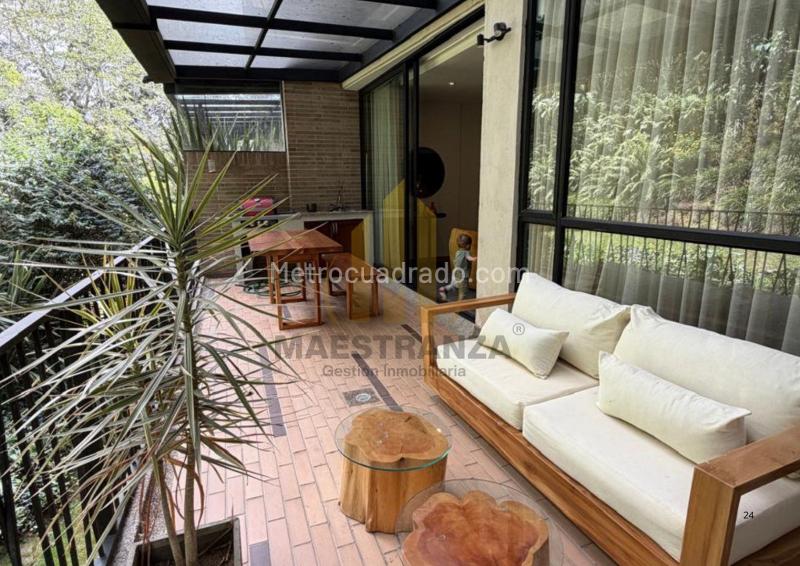 Apartamento Amoblado de 2 Alcobas con Balcón y Jacuzzi en Las Palmas - 2