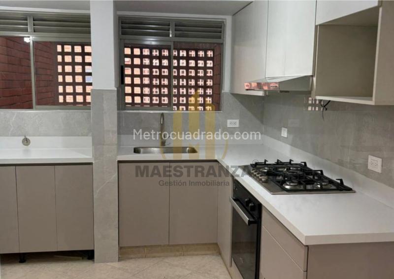 Apartamento en Arriendo, Villagrande, Envigado - 4