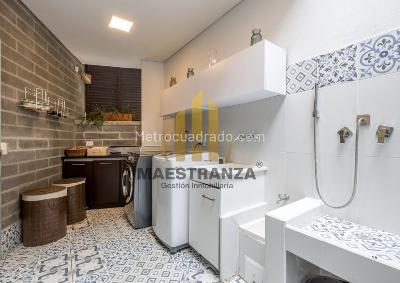 Casa de 3 alcobas en venta en Santa Elena, Medellín, 350 m² · foto 16 de 20